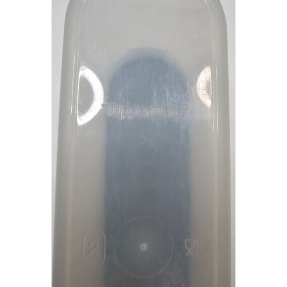 Tupperware Oval Container 2 Quart with Forest Green Seal Lid 2400A-1 - Picture 4 of 5